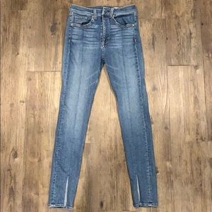 SIZE 27 RAG & BONE JEAN
